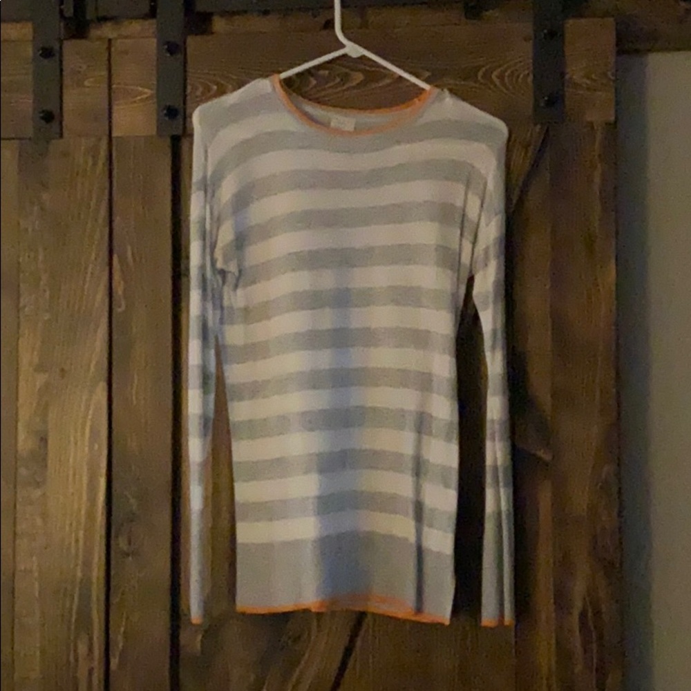 Long sleeve sweater